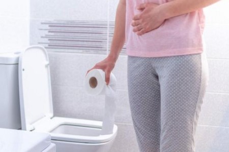 КРЪВ В ИЗПРАЖНЕНИЯТА | ХЕМОРОИДИ, ПОЛИПИ ИЛИ РАК НА ЧЕРВАТА