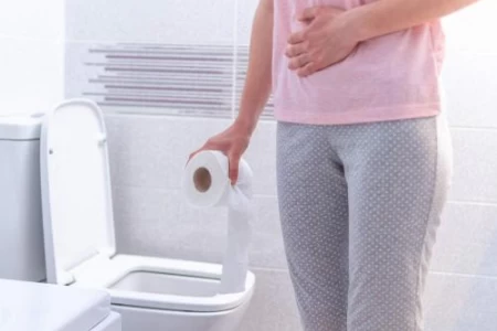 КРЪВ В ИЗПРАЖНЕНИЯТА | ХЕМОРОИДИ, ПОЛИПИ ИЛИ РАК НА ЧЕРВАТА