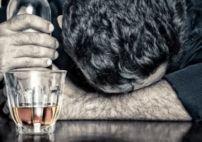 КАК ДА СЕ СПРАВИМ С ХРОНИЧЕН АЛКОХОЛИЗЪМ ?